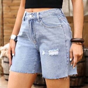 🌟5 for $25🌟 NWOT SHEIN LUNE Light Blue Washed Raw Edge Distressed Denim Shorts